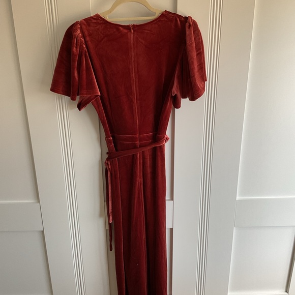 Ivy City Lillie Wrap Velvet Dress - Picture 3 of 3